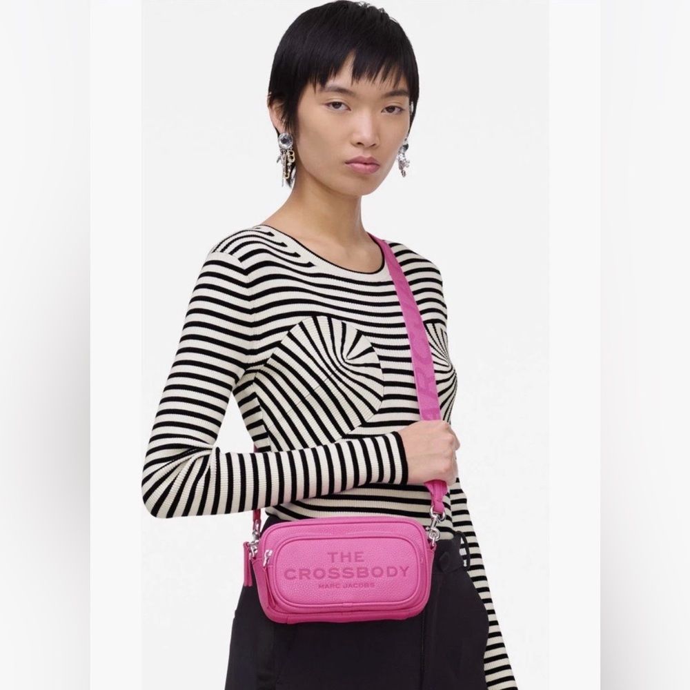 Marc Jacobs The Leather Crossbody Bag Bow Pink - Picture 2 of 7
